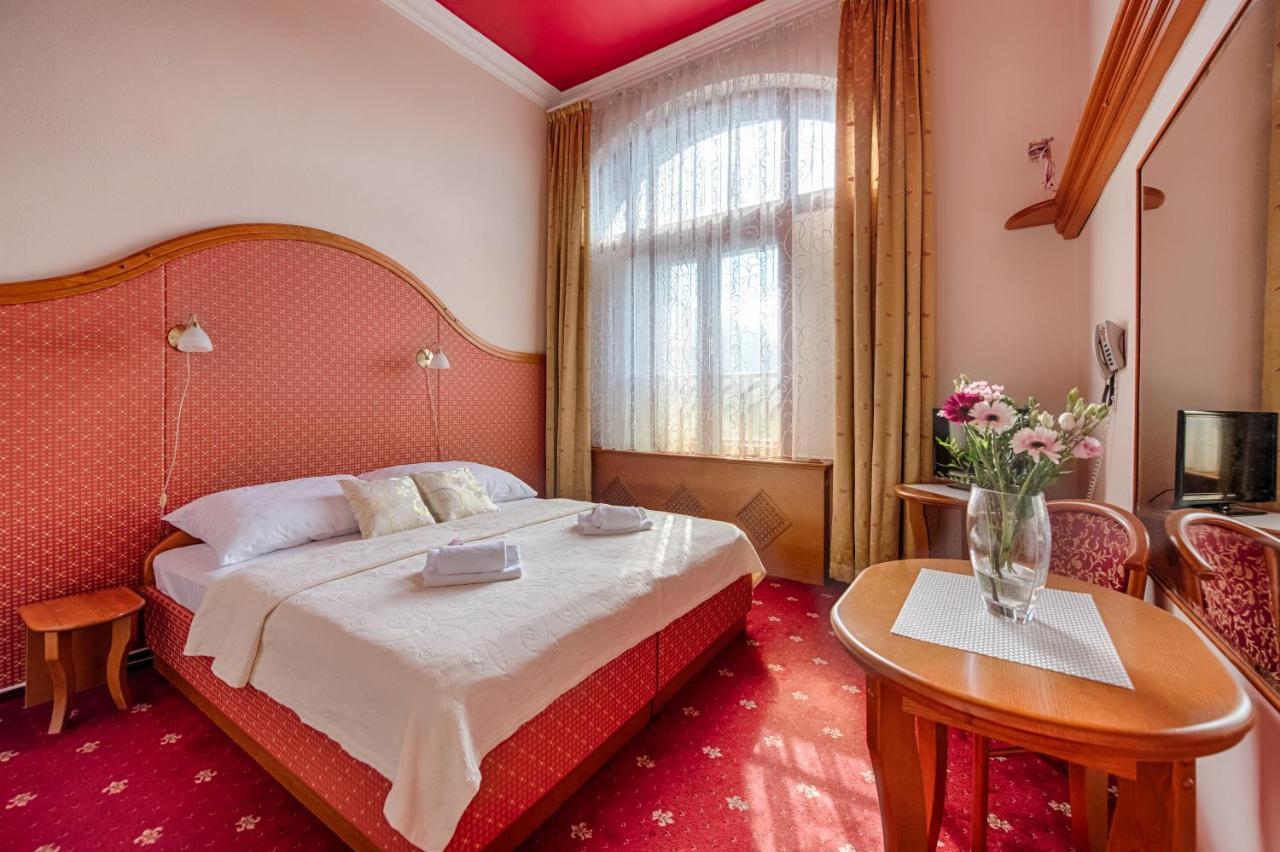 Hotel Zlaty Orel Ostravice Exterior foto